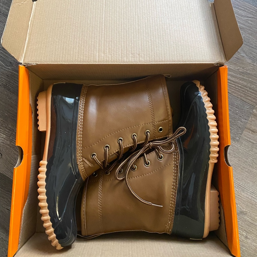 The original duck boot